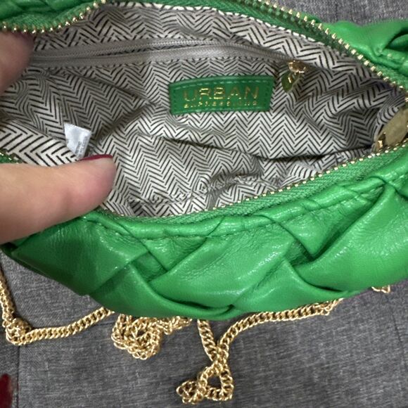NWOT Urban Expressions Woven Vegan Leather Bag Top Knot Detail Purse Crossbody - Picture 3 of 4